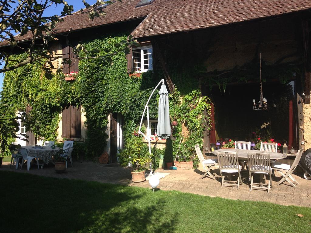 La Rolandiere Faverges-de-la-Tour Экстерьер фото